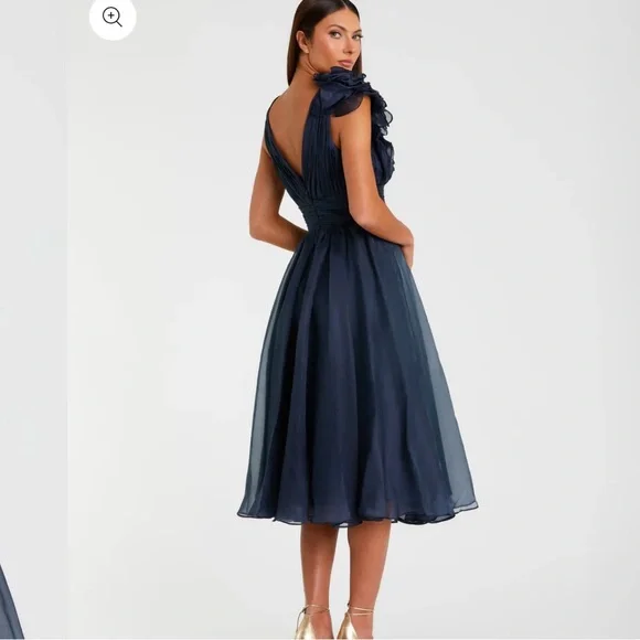 送料関税込■Mac Duggal■ノースリーブ■ミディ丈Aライン■ Mac DUGGAL Blue Sleeveless Chiffon A-Line Tea Length